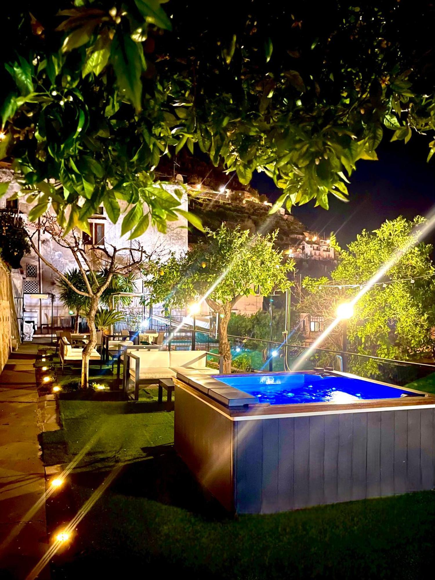 Eden Holiday มินอริ ภายนอก รูปภาพ
